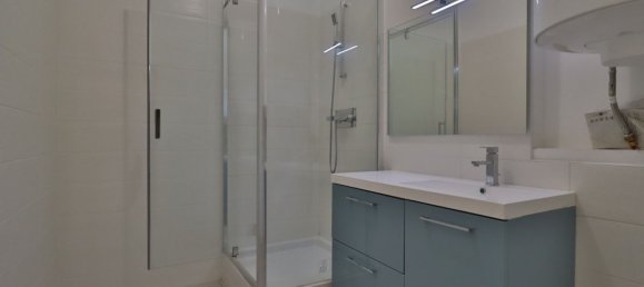 Квартира с 2 спальнями в Труа, Франция № 262889 4