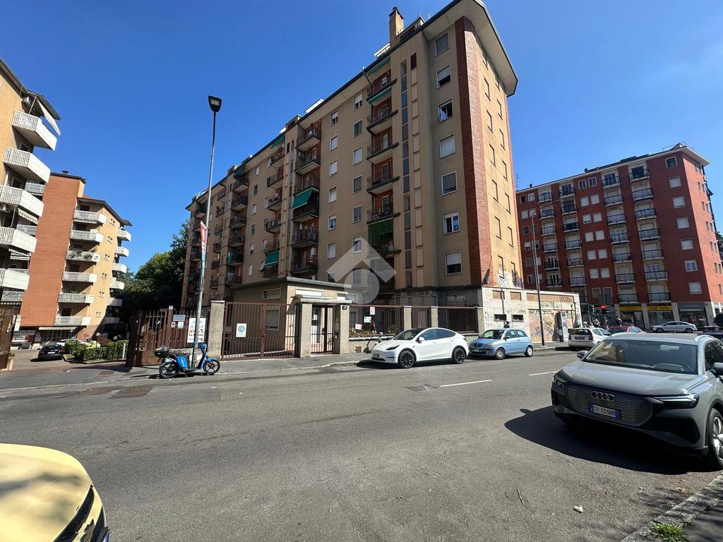 1 bedroom Apartment in Milan, Italy No. 298388