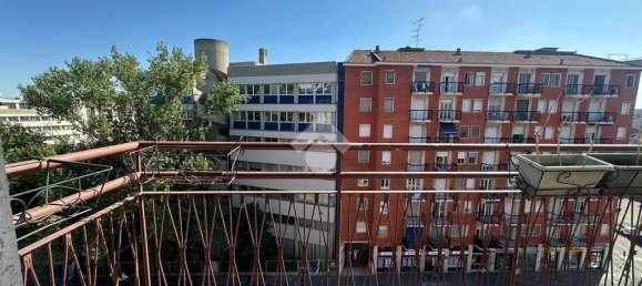 1 bedroom Apartment in Milan, Italy No. 298388 11