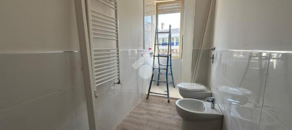 1 bedroom Apartment in Milan, Italy No. 298388 15