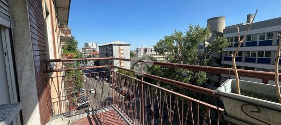 1 bedroom Apartment in Milan, Italy No. 298388 12