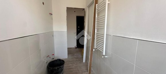 1 bedroom Apartment in Milan, Italy No. 298388 16