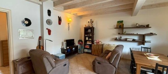 2-salle Appartement à Mairano, Italy No. 296708 9