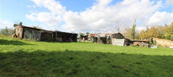 12 rooms House in Terranuova Bracciolini, Italy No. 234148 20