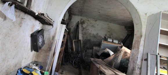 12 rooms House in Terranuova Bracciolini, Italy No. 234148 18