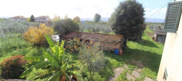 12 rooms House in Terranuova Bracciolini, Italy No. 234148 7