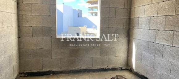 1 غرف نوم بانتهاوس في Marsalforn, Malta رقم 672 12