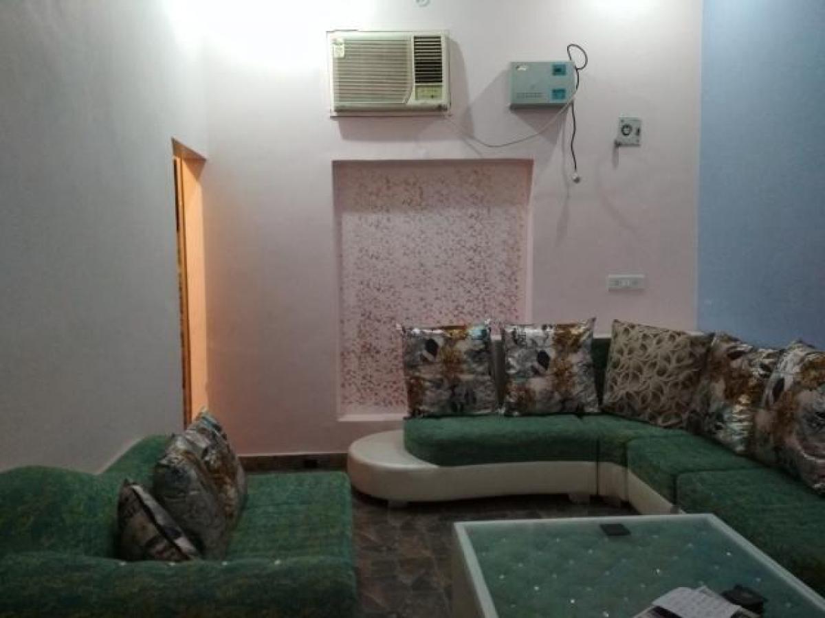 3 bedrooms House in Lucknow, India No. 11382