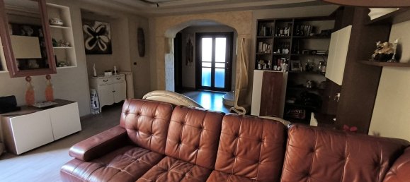 6 Schlafzimmer Wohnung in Naples, Italy, Nr. 57965 26
