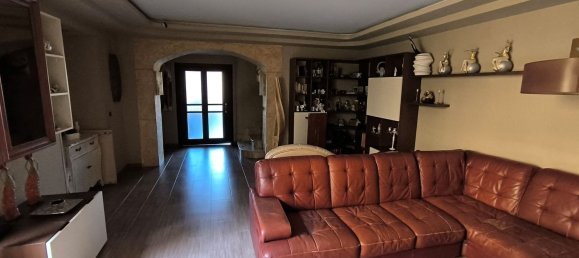 6 Schlafzimmer Wohnung in Naples, Italy, Nr. 57965 25