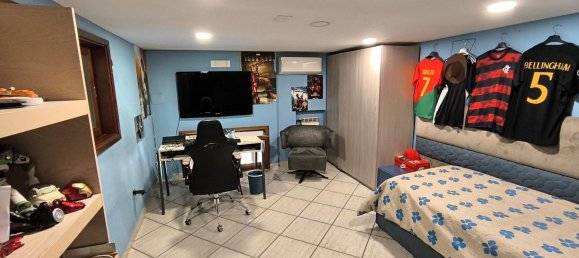 6 Schlafzimmer Wohnung in Naples, Italy, Nr. 57965 47