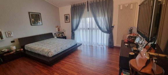 Ático de 4 habitaciónes en Senago, Italy No. 42593 27