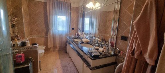 Ático de 4 habitaciónes en Senago, Italy No. 42593 24