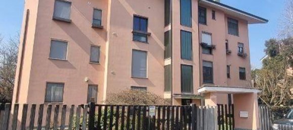 Ático de 4 habitaciónes en Senago, Italy No. 42593 40