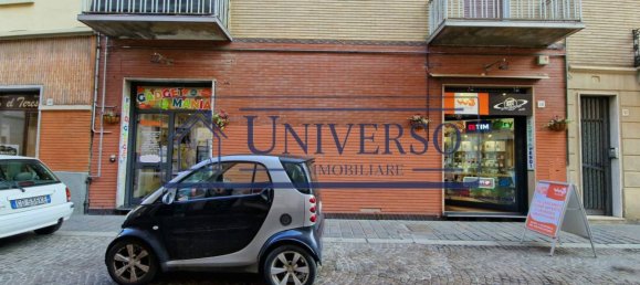 Propiedad comercial de 2 habitaciónes en Voghera, Italy No. 168561 3