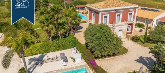 7 bedrooms Villa in Syracuse, Italy No. 381108 3