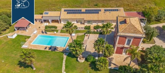 7 bedrooms Villa in Syracuse, Italy No. 381108 5