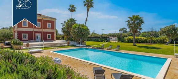 7 bedrooms Villa in Syracuse, Italy No. 381108 8