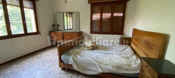 9 bedrooms Villa in Vetto, Italy No. 283833 15