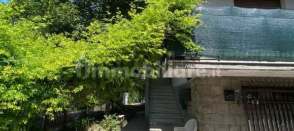 9 bedrooms Villa in Vetto, Italy No. 283833 2