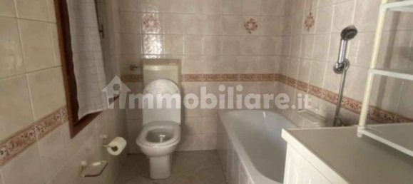 9 bedrooms Villa in Vetto, Italy No. 283833 11