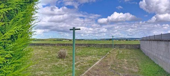 2 bedrooms House in Ciry-le-Noble, France No. 355219 3