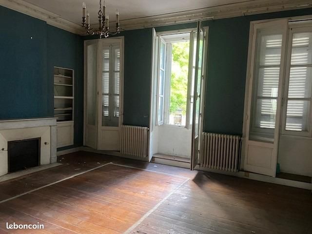 6غرفة بناية في Bordeaux, France رقم 340755