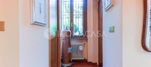 6 rooms Villa in Milan, Italy No. 265617 6