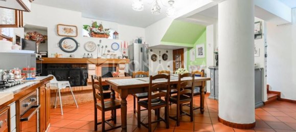 6 rooms Villa in Milan, Italy No. 265617 33