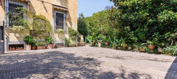 6 rooms Villa in Milan, Italy No. 265617 45