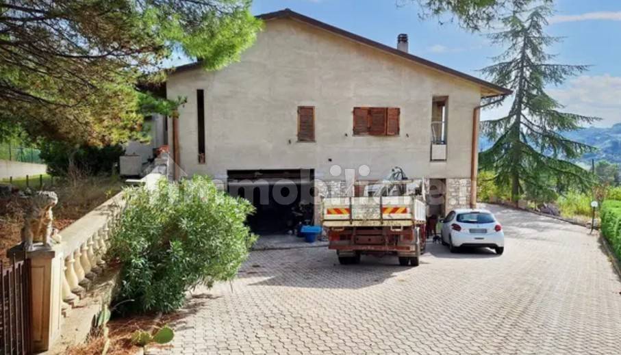 3 bedrooms Apartment in Perugia, Italy No. 268203