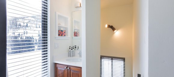 3 bedrooms Cafe / restaurant in Vail, USA No. 560275 14