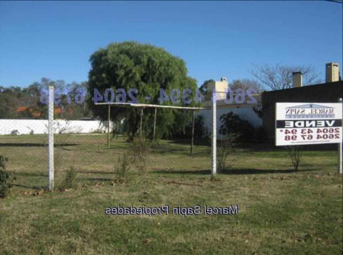  قطعة أرض في Montevideo, Uruguay رقم 14128