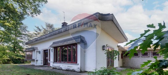 12-Zimmer Villa in Sulbiate, Italy, Nr. 288940 19