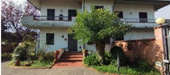 8غرفة منزل في Carrara, Italy رقم 45705 47