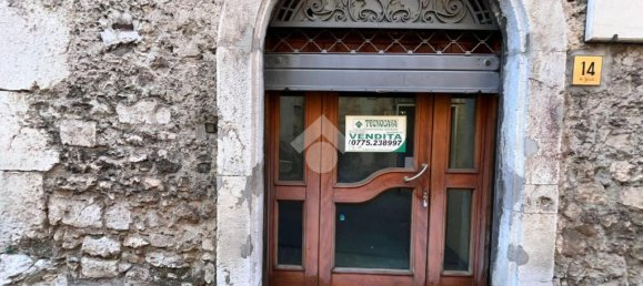 1-salle Propriété commerciale à Veroli, Italy No. 377684 2