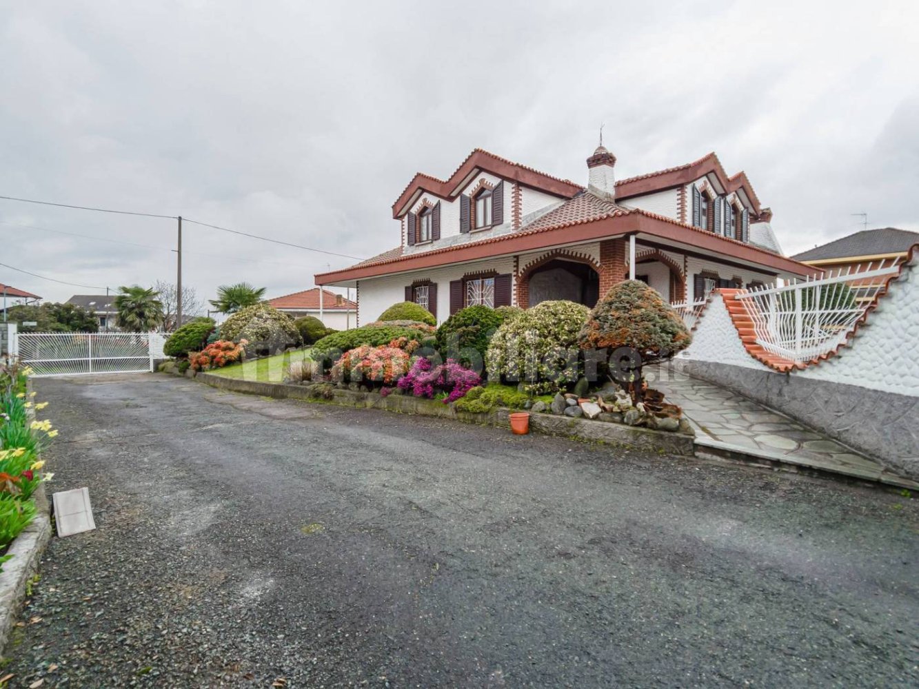 3 bedrooms Villa in Bruino, Italy No. 265435