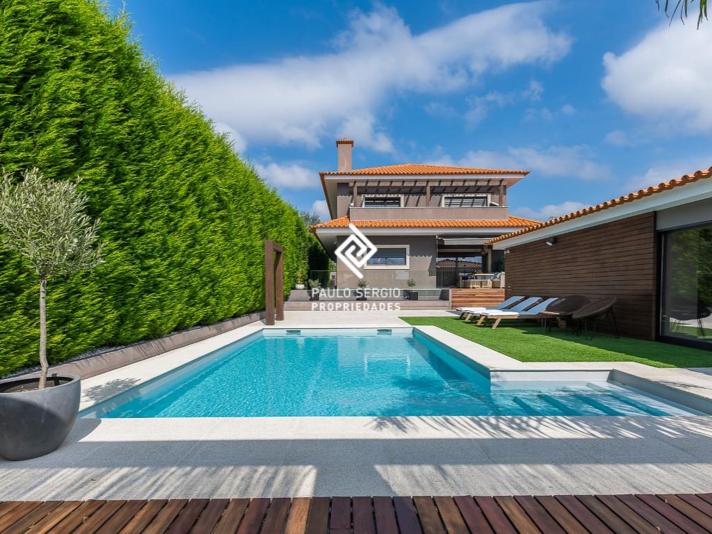 5 bedrooms House in Vila Nova de Gaia, Portugal No. 120802