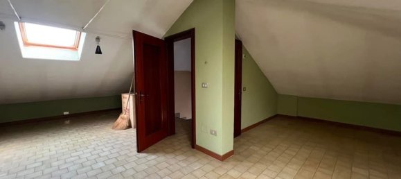 7 غرف نوم منزل في Modena, Italy رقم 327426 10