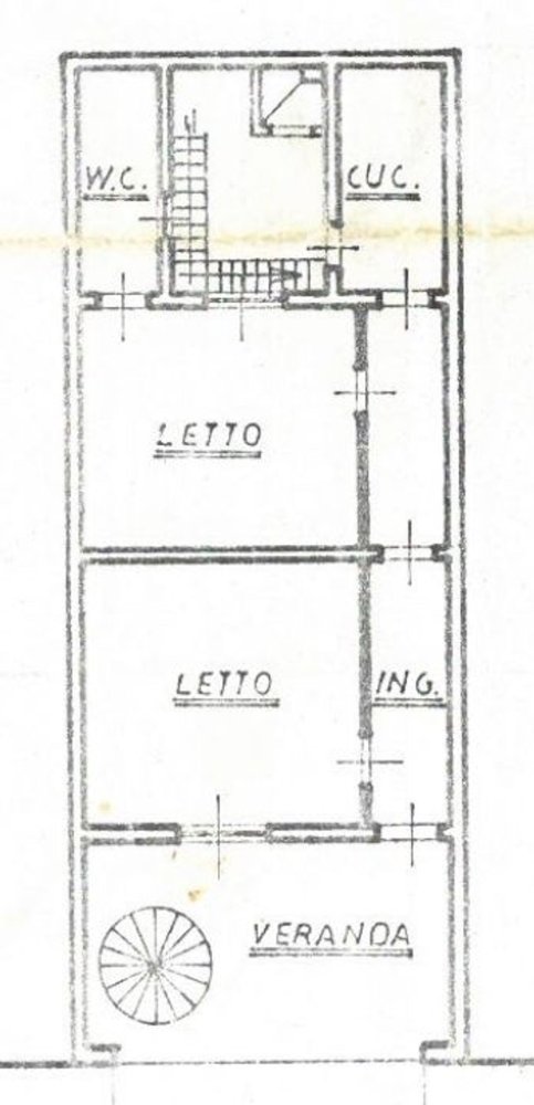 Дом с 9 спальнями в Лечче, Италия № 339816