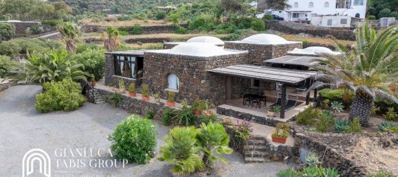 Casa de 2 dormitorios en Pantelleria, Italy No. 352121 7