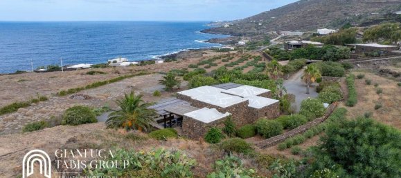 Casa de 2 dormitorios en Pantelleria, Italy No. 352121 4