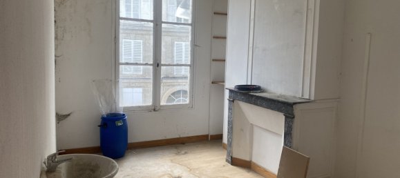 Gewerbliche Immobilie in Villers-Cotterets, France 440m², Nr. 70259 4