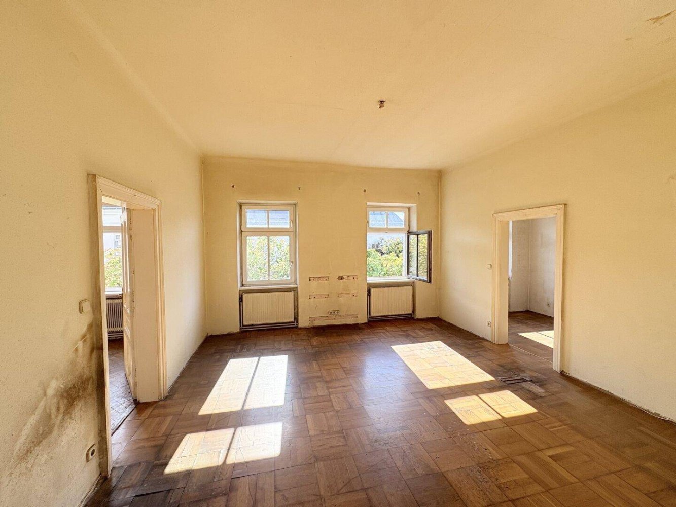 4 rooms Apartment in Meidling, Austria No. 228367