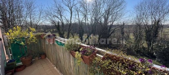 Apartamento de 2 dormitorios en Binago, Italy No. 1895 4