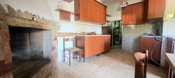 3 bedrooms Villa in Giugliano in Campania, Italy No. 373322 8