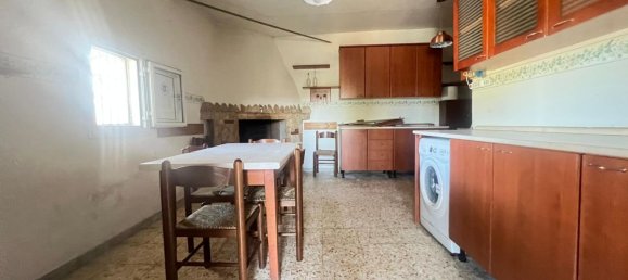 3 bedrooms Villa in Giugliano in Campania, Italy No. 373322 5