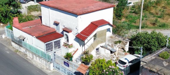 3 bedrooms Villa in Giugliano in Campania, Italy No. 373322 13