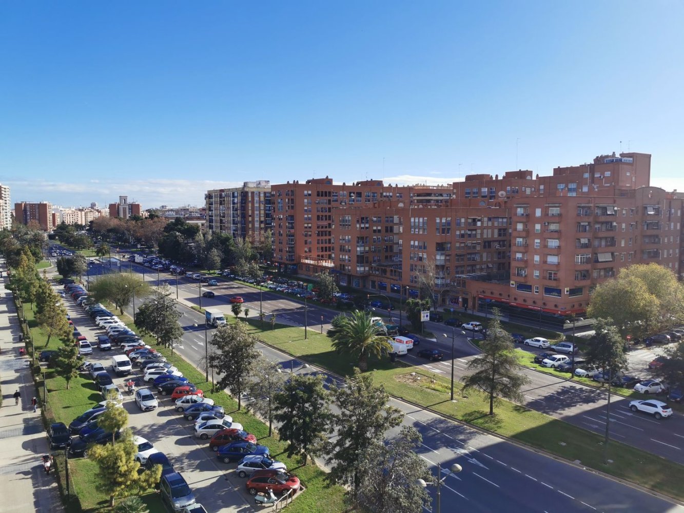 Квартира с 4 спальнями в Валенсия, Испания № 141832