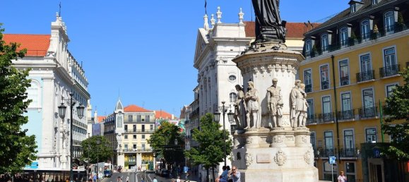 3 chambres Duplex à Lisbon, Portugal No. 134550 5